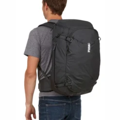 Rucksack Thule Landmark 40L Dark Forest -Günstiges Outdoorsupply Geschäft 3 656826 sized 2000x2000