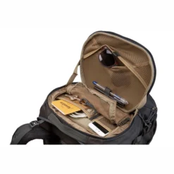 Rucksack Thule Landmark 70L Dark Forest -Günstiges Outdoorsupply Geschäft 5 656878 sized 2000x2000